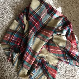 Blanket scarf